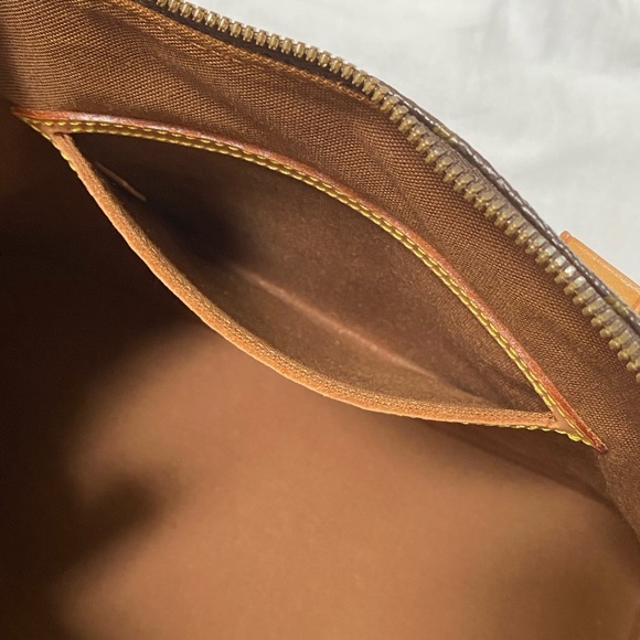 Louis Vuitton Alma Pm bag great shape - Picture 15 of 15